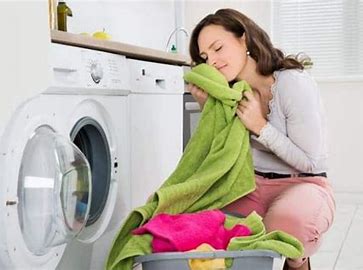 Giặt khô có làm co quần áo không?